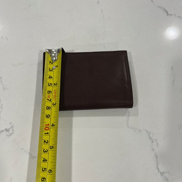 Yves Saint Laurent - Men's Trifold Brown Leather Wallet - Picture 16 of 16